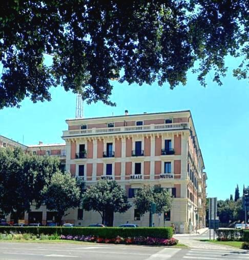 Luxury Verona Apartment City Centre Zewnętrze zdjęcie