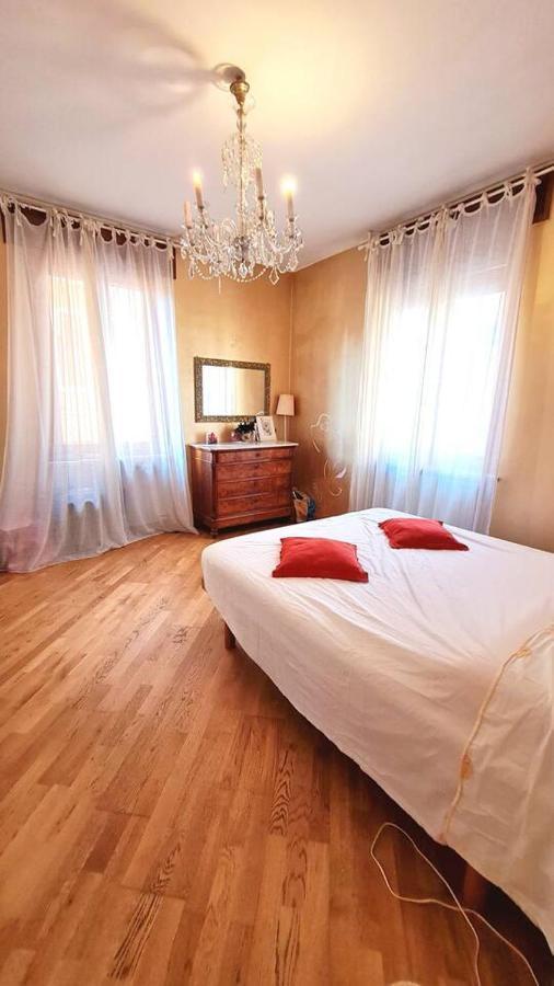 Luxury Verona Apartment City Centre Zewnętrze zdjęcie